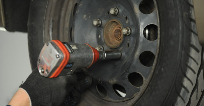 Replacing Shock Absorber on BMW E91 2005 320 d by yourself