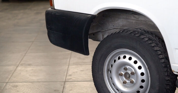Changing Brake Pads on VW Transporter IV Platform / Chassis (70E, 70L, 70M, 7DE, 7DL) 2.5 TDI Syncro 1993 by yourself