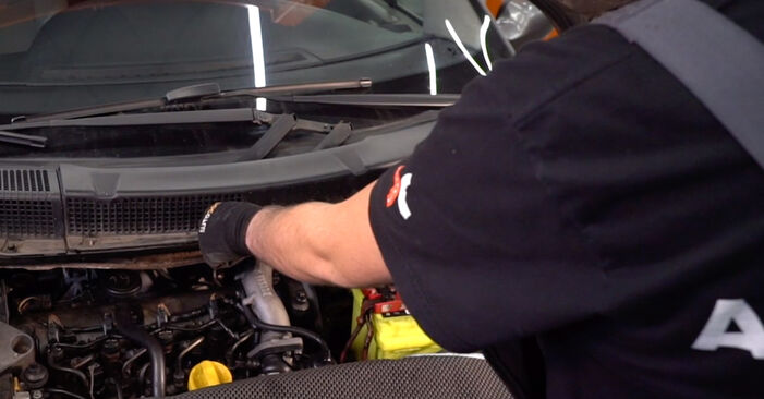 How to change Air Filter on Renault Megane 3 Grandtour 2008 - free PDF and video manuals