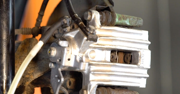 Polo 6R 1.6 TDI 2015 Bremssattel wechseln: wie schwer ist es, selbst zu reparieren - Downloaden Sie sich illustrierte Anleitungen