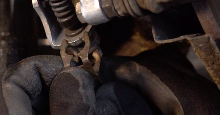Wie lange benötigt das Auswechseln der Teile: Bremssattel beim Seat Toledo 4 2012 - Detailliertes PDF-Tutorial