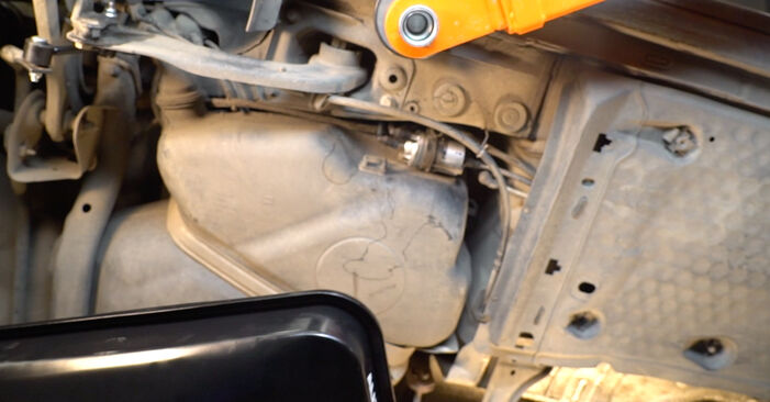 Udskiftning af Brændstoffilter på VW TARO ved gør-det-selv indsats