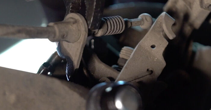 AUDI TT 3.2 V6 quattro Brzdový strmeň výmena: online návody a video tutoriály