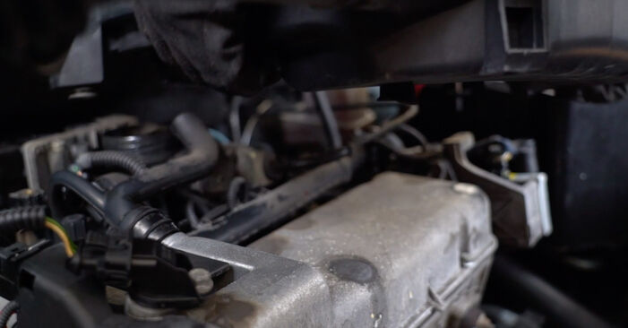 FIAT Grand Siena (326) 1.0 Flex 2014 Zündkerzen wechseln: Gratis Reparaturanleitungen