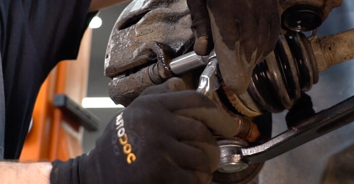 Wie schmierig ist es, selber zu reparieren: Bremsbeläge beim Citroen Berlingo mk2 1.6 2014 wechseln – Downloaden Sie sich Bildanleitungen