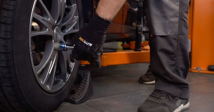Hvordan skifte Hjullager på SEAT Exeo Sedan (3R2) 2013: Last ned PDF- og videoveiledninger