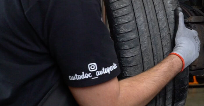Wechseln Sie Bremsscheiben beim SEAT Alhambra (710, 711) 2.0 TDI 2013 selbst aus