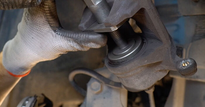 Bremsscheiben beim HONDA JAZZ 1.3 i 4WD (GE7) 2014 selber erneuern - DIY-Manual