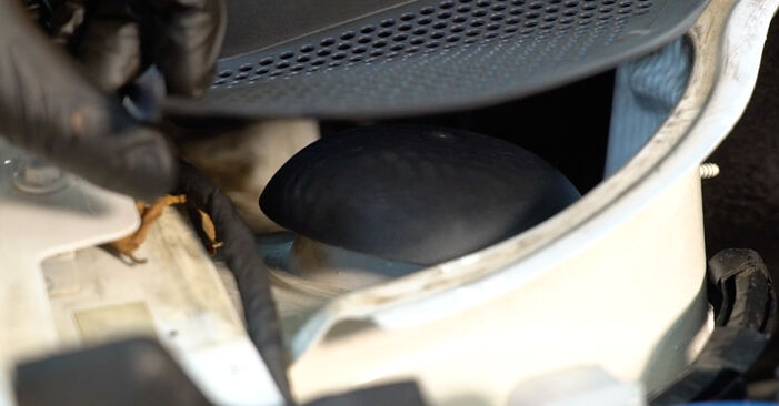 Колко време отнема смяната: Пружинно окачване на Seat Ibiza 6j Комби 2011 - информативен PDF наръчник