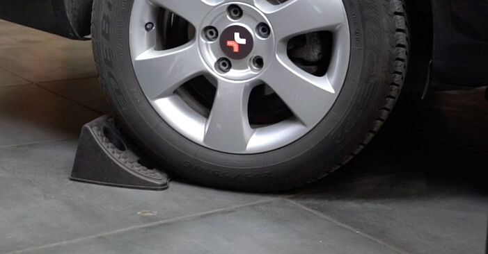 Wymiana Zawieszenie VW Beetle Cabrio 1.2 TSI 2011 - darmowe instrukcje PDF i wideo