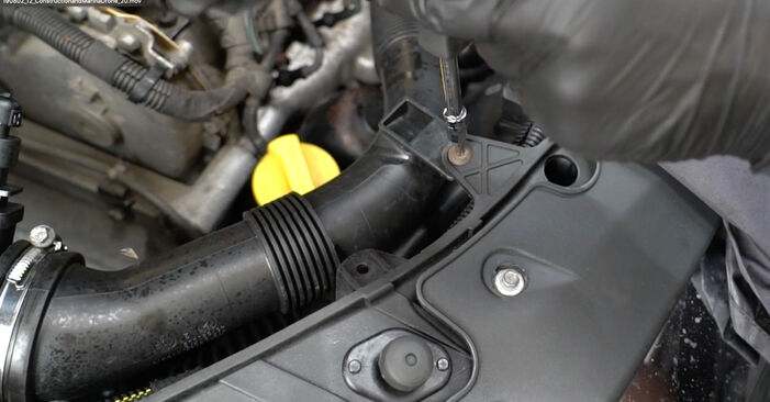 Cómo reemplazar Bujías de Precalentamiento en un VAUXHALL Astra Mk V (H) Sport Hatch (A04) 1.6 i 16V (L08) 2006 - manuales paso a paso y guías en video