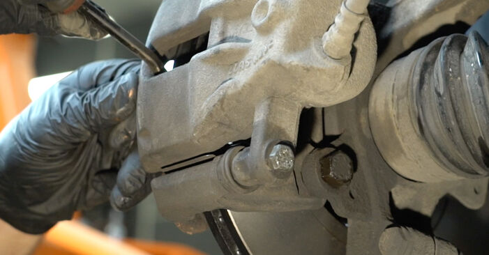 Tidsforbruk: Bytte av Hjullager på Renault Clio 3 Van 2013 – informativ PDF-veiledning