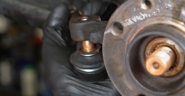 Changing of Wheel Bearing on Megane 2 CC 2003 won't be an issue if you follow this illustrated step-by-step guide