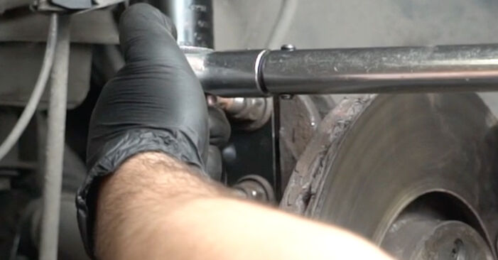 PEUGEOT 301 Roulement de roue manuel d'atelier pour remplacer soi-même