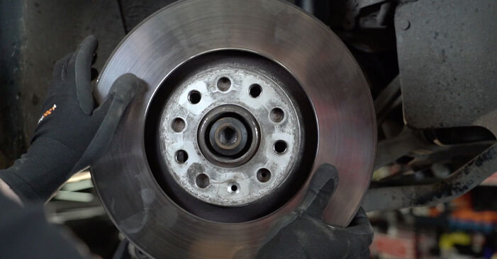 A4 Convertible (8H7, B6, 8HE, B7) 3.0 2005 Wheel Bearing DIY replacement workshop manual