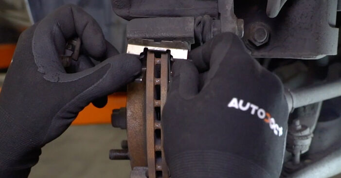 Replacing Brake Pads on Toyota IQ AJ1 2010 1.0 (KGJ10_) by yourself