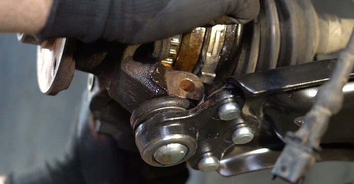 DIY replacement of Wheel Bearing on OPEL COMBO Tour 1.4 2004 is not an issue anymore with our step-by-step tutorial