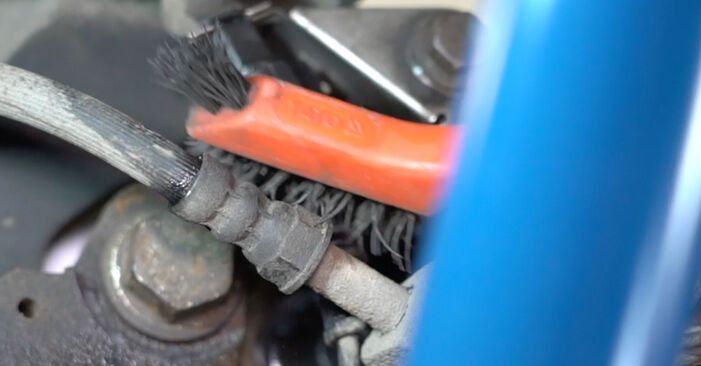 Wie problematisch ist es, selber zu reparieren: Bremssattel beim VW T5 Pritsche 2.5 TDI 2009 auswechseln – Downloaden Sie sich bebilderte Tutorials