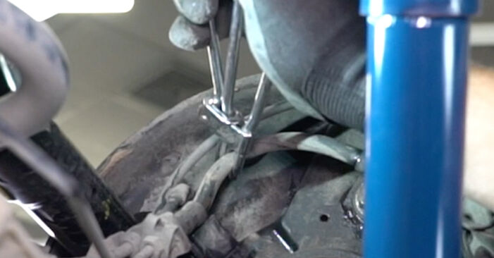 Wie lange benötigt das Auswechseln der Teile: Bremssattel beim VW T5 Pritsche 2011 - Detailliertes PDF-Tutorial