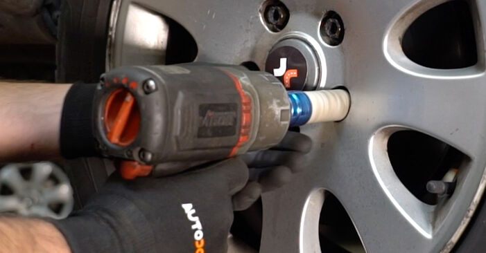 Slik bytter du AUDI A7 Sportback (4GA, 4GF) 3.0 TDI quattro 2011 Bremsecaliper selv – trinn-for-trinn veiledninger og videoer