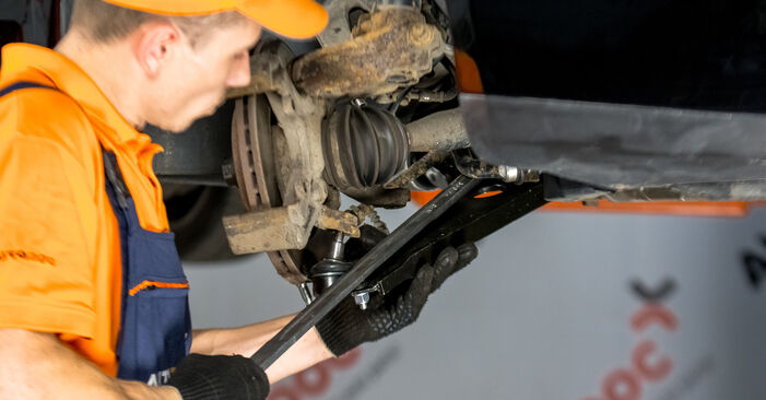 Priporočila korakov za DIY zamenjavo VW PASSAT Kasten/Kombi (365) 2013 1.6 TDi BlueMotion Ležaj Amortizerja
