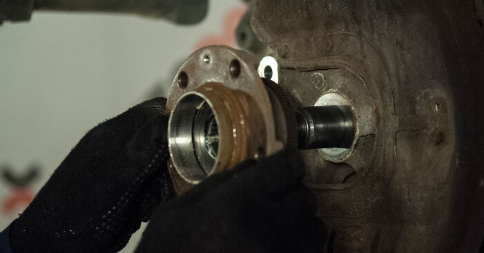 Schimbare Rulment roata Peugeot 508 I 1.6 HDi 2012: manualele de atelier gratuite