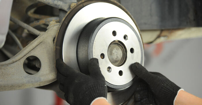 Step-by-step recommendations for DIY replacement Peugeot 406 Estate 2000 2.2 Brake Discs