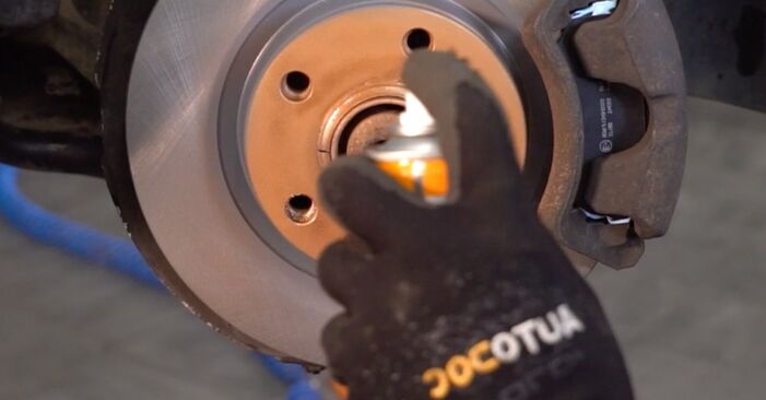 Changing of Brake Discs on AUDI COUPE (89, 8B) 1996 won't be an issue if you follow this illustrated step-by-step guide