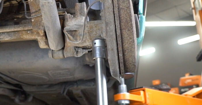 Changing Shock Absorber on PEUGEOT PARTNER Box (5) 1.6 HDi 75 1999 by yourself