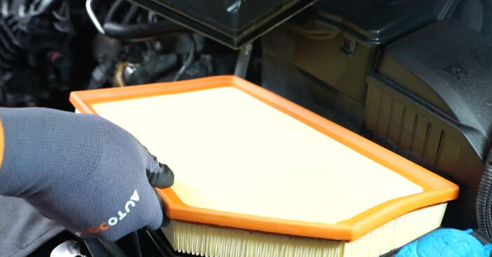 How hard is it to do yourself: Air Filter replacement on Volvo S80 II 3.2 2012 - download illustrated guide
