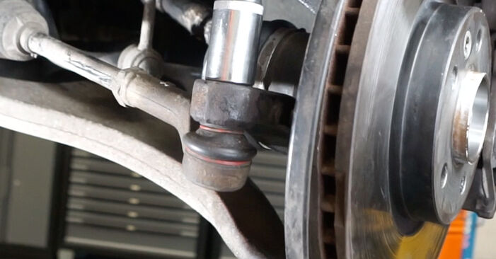 S80 II (124) 4.4 V8 AWD 2006 Wheel Bearing DIY replacement workshop manual