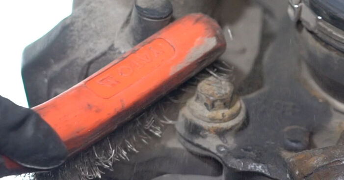 Wie schmierig ist es, selber zu reparieren: Radlager beim Volvo XC70 Kombi 2.4 D 2013 wechseln – Downloaden Sie sich Bildanleitungen