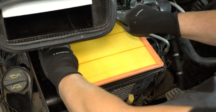 FORD TRANSIT 2013 Luftfilter Schrittweise Anleitungen zum Wechsel von Autoteilen