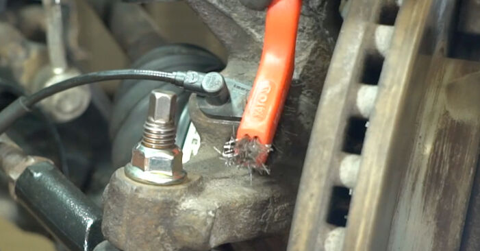 Vanskelighetsgrad: Bytte av ABS Sensor på Ford Transit Tourneo MK6 2.2 TDCi 2012 – last ned illustrert veiledning