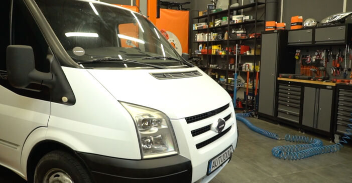 Changing Oil Filter on FORD TRANSIT MK-7 Box 2.4 TDCi RWD 2009 by yourself