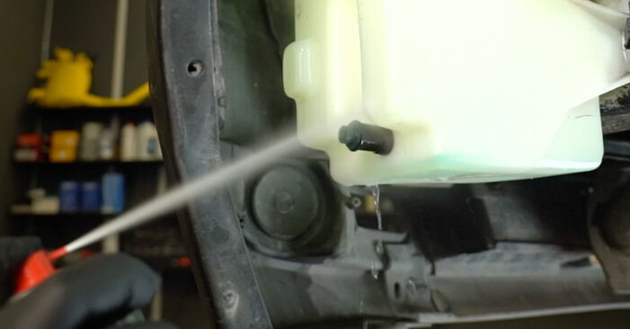 2008 Ford Transit Mk7 Van wymiana Pompka plynu do spryskiwacza: darmowe instrukcje warsztatowe