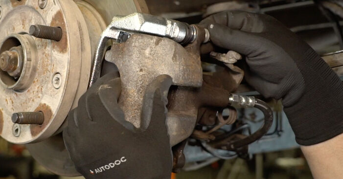 FORD TRANSIT 2.2 TDCi RWD Brake Caliper Bracket replacement: online guides and video tutorials
