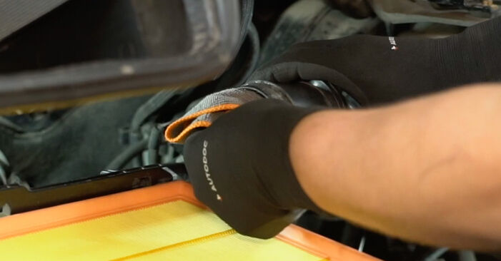 Wie problematisch ist es, selber zu reparieren: Glühkerzen beim Ford Transit Mk7 Kastenwagen 2.2 TDCi 2012 auswechseln – Downloaden Sie sich bebilderte Tutorials