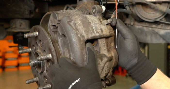 Cambiar Discos de Freno FORD TRANSIT MK-7 Platform/Chassis 2.2 TDCi 2008: manuales de taller gratuitos