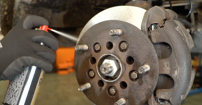Cambio Pastillas De Freno Ford Transit Tourneo MK6 2011: descargue manuales en PDF e instrucciones en video