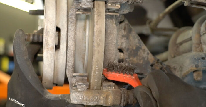 Diagrama Pastillas De Freno Ford Transit Mk6 Bus 2.4 TDCi 2009 - consejos y trucos