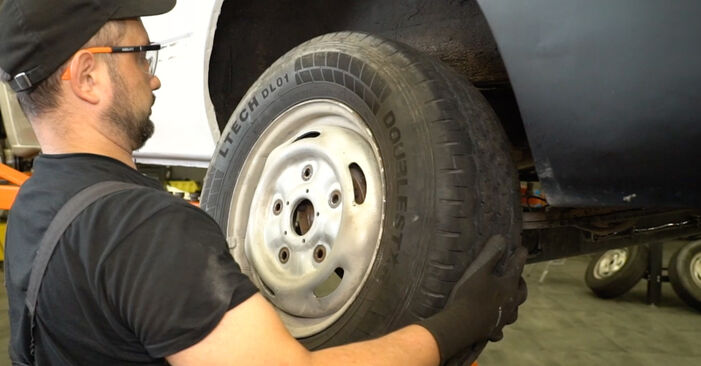 Como remover FORD TRANSIT 2.2 TDCi 2010 Pastilhas De Travão - instruções online fáceis de seguir