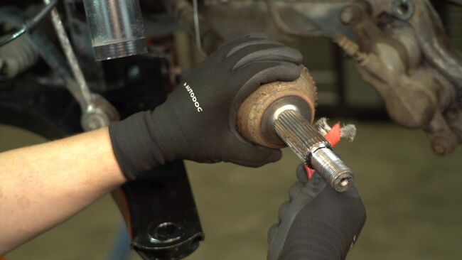 Smontaggio Testina Braccio Oscillante su Ford Transit Mk5 Bus 2003 2.0 DI da solo