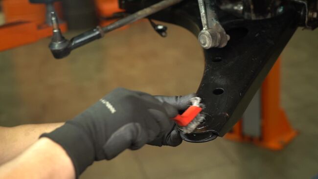 FORD Tourneo Custom 2.2 TDCi Traggelenk austauschen: Tutorials und Video-Anweisungen online
