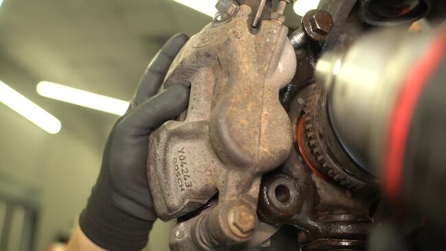 FORD TRANSIT Custom Šarnyras savarankiško keitimo instrukcija