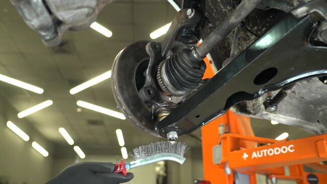 Išsamios FORD TRANSIT Custom Šarnyras keitimo rekomendacijos