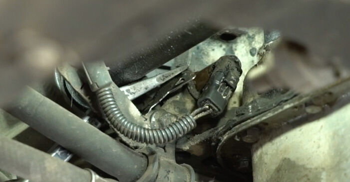 Kurbelwellensensor Renault Trafic JL 2.0 dCi 2001 tauschen - Kostenlose PDF- und Videoanleitungen