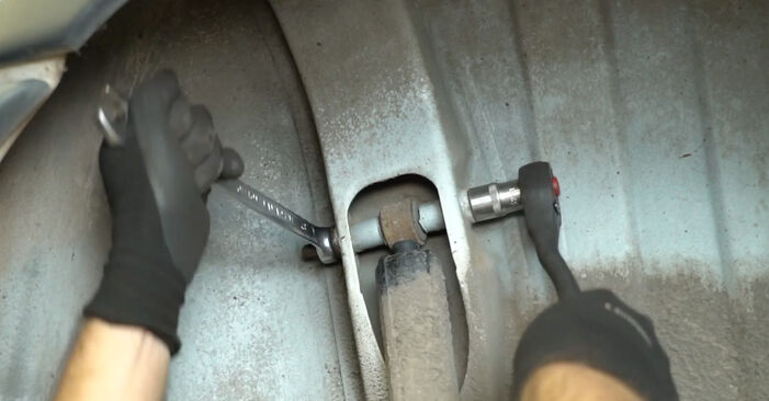 Combien de temps dure le remplacement : Amortisseur sur RENAULT MASTER - manuel PDF informatif