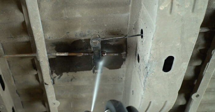 Kuidas vahetada RENAULT MASTER Käsijarru Vaijeri - tasuta PDF- ja videojuhendid