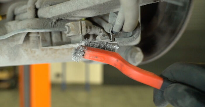 RENAULT MASTER 3.0 dCi Handbremsseil austauschen: Tutorials und Video-Anweisungen online